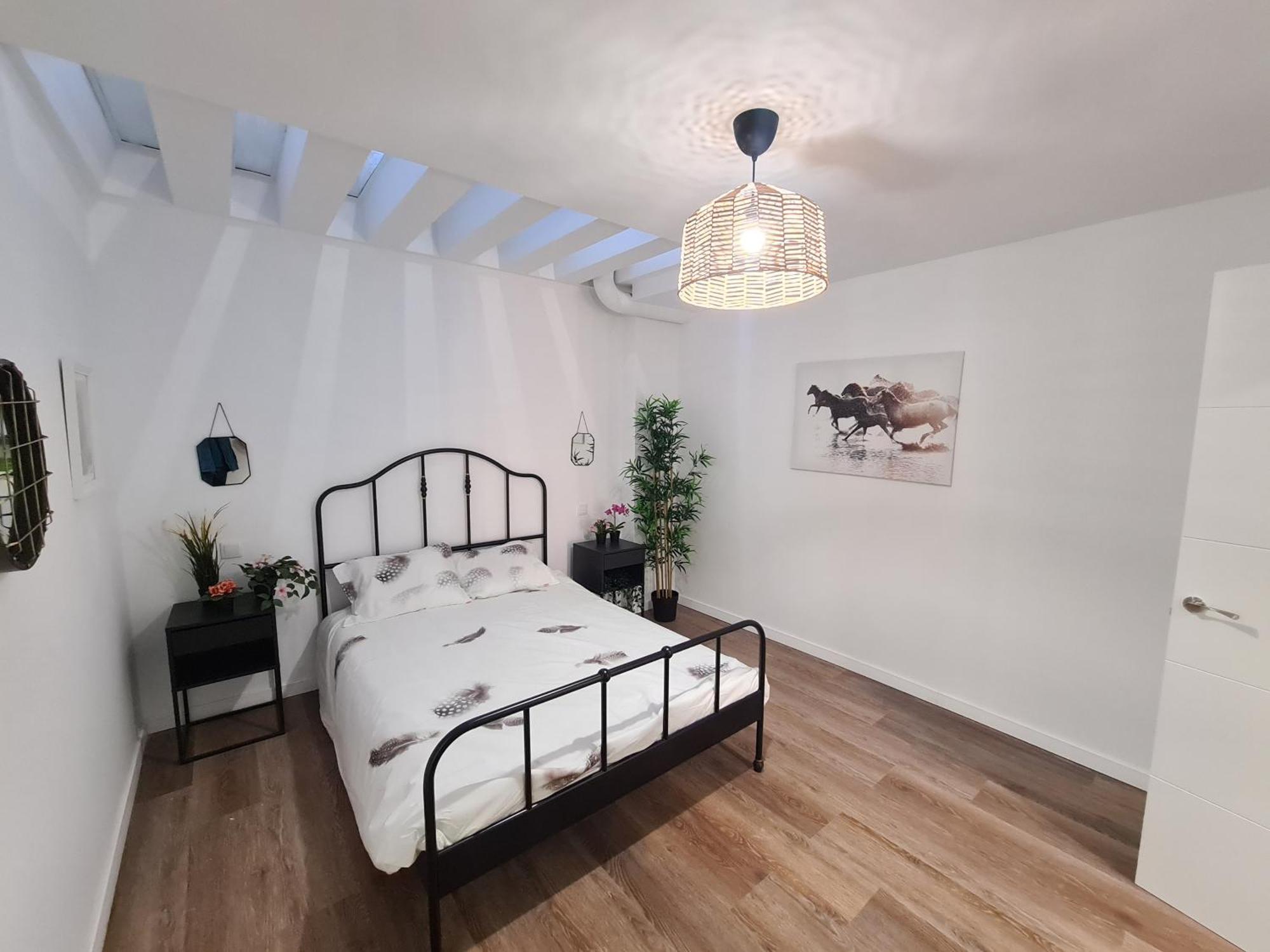 Apartment 4 5 Banos Puerta De Toledo - Madrid